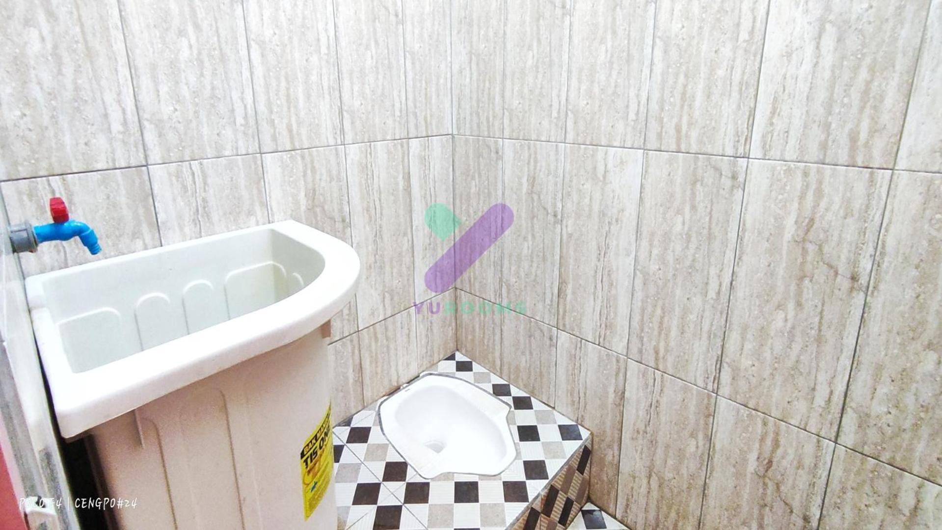 New Jasmine Guest House By Yurooms Blitar Bagian luar foto