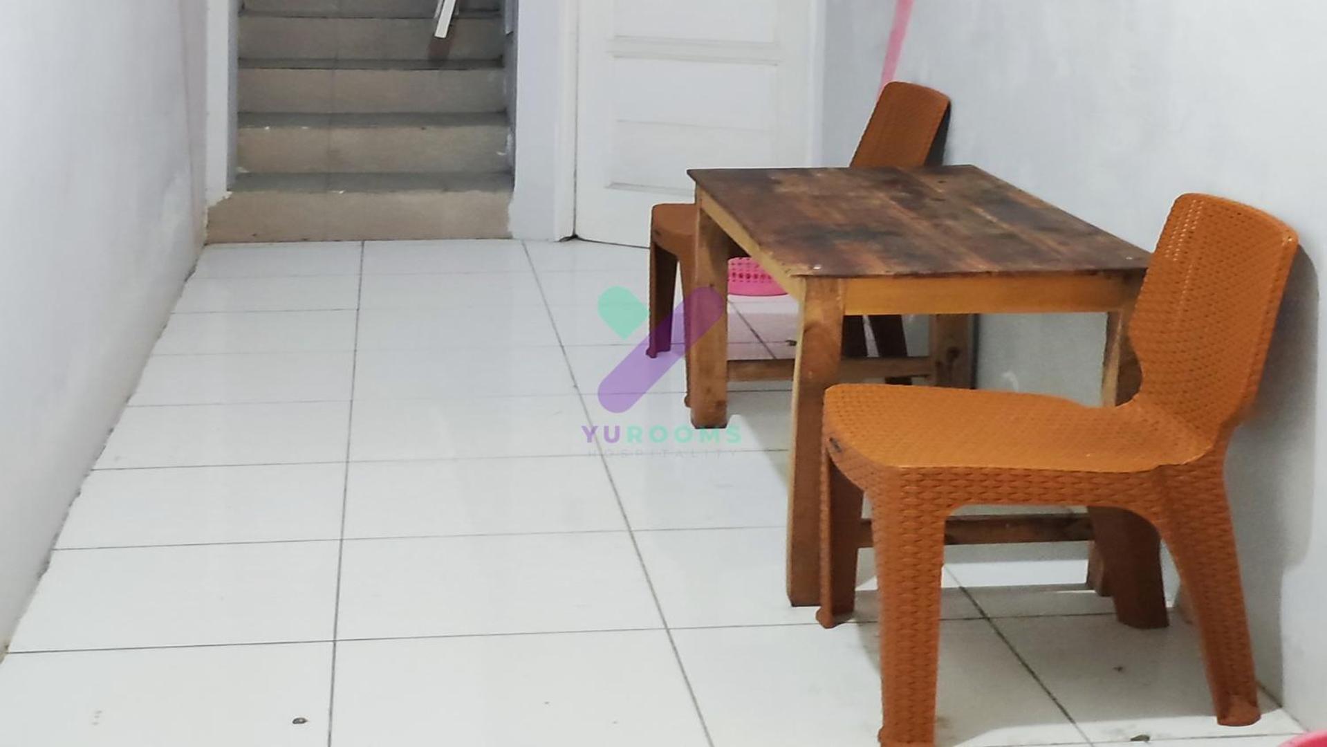 New Jasmine Guest House By Yurooms Blitar Bagian luar foto