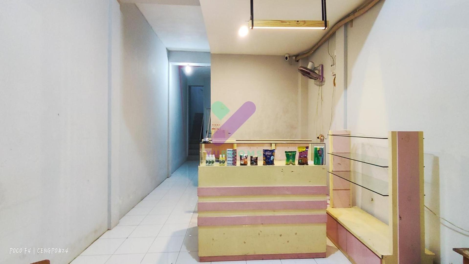 New Jasmine Guest House By Yurooms Blitar Bagian luar foto